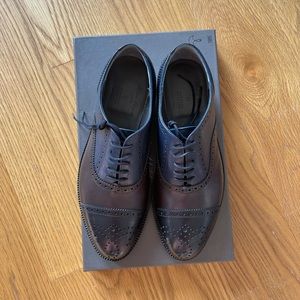 Robert Clergerie leather lace up shoes.